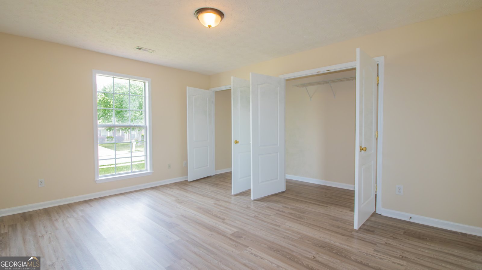213 WHISTLE Way Locust Grove - 40