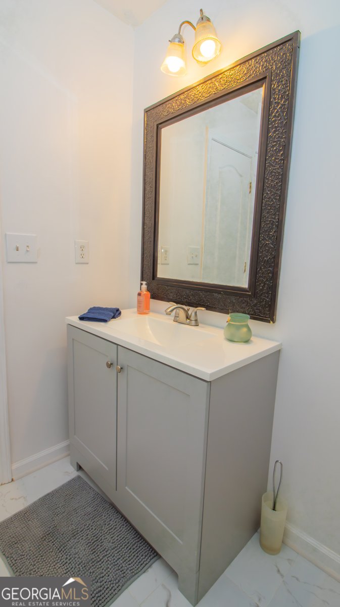 213 WHISTLE Way Locust Grove - 47