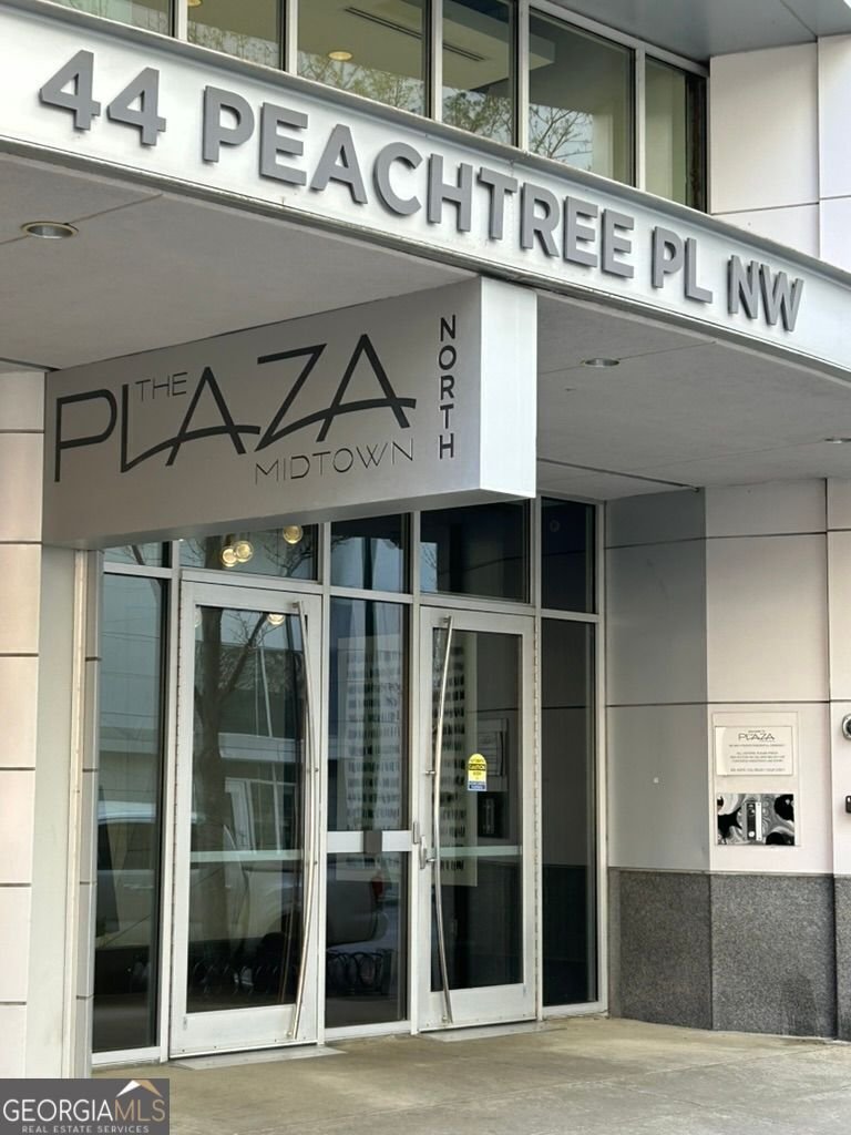 44 Peachtree Place Atlanta - 1