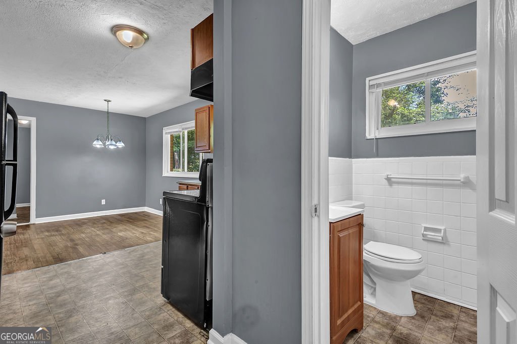 1911 Rosewood Road Decatur - 16