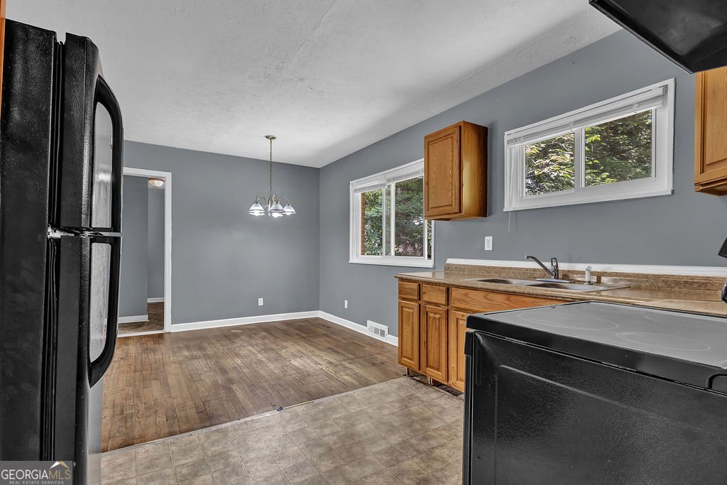 1911 Rosewood Road Decatur - 20