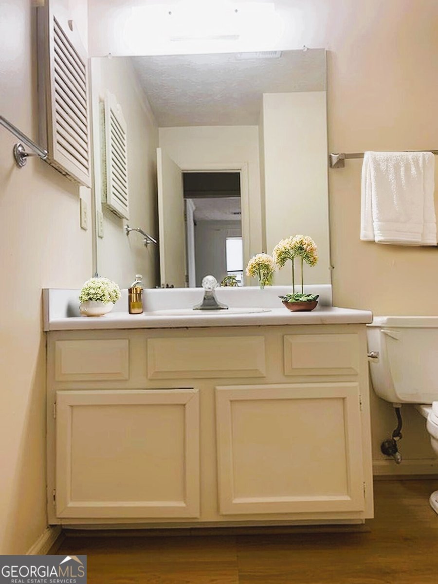615 Barrington Way Roswell - 13