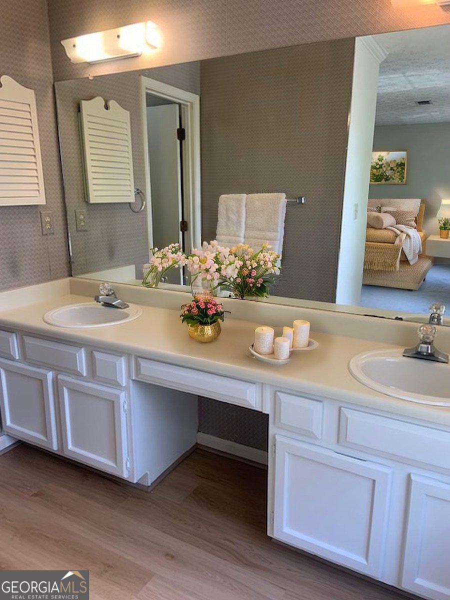 615 Barrington Way Roswell - 9