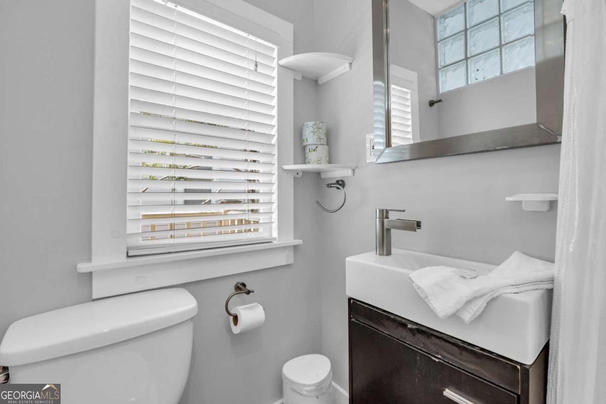 307 Huntingdon Street Savannah - 28