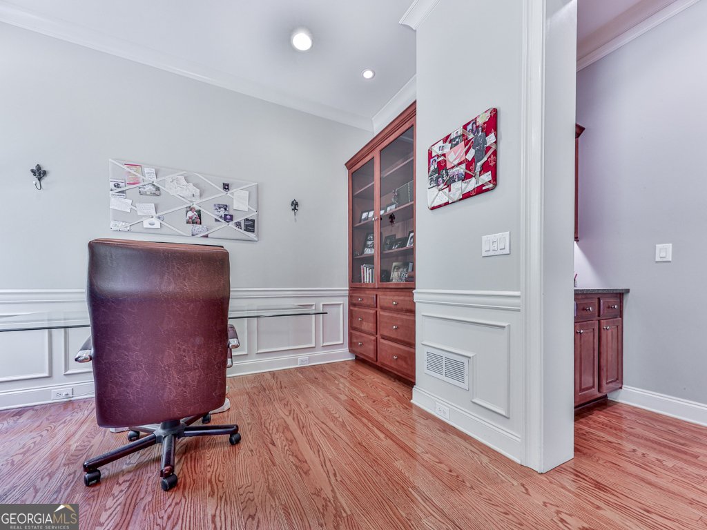 5605 Waters Edge Trail Roswell - 14