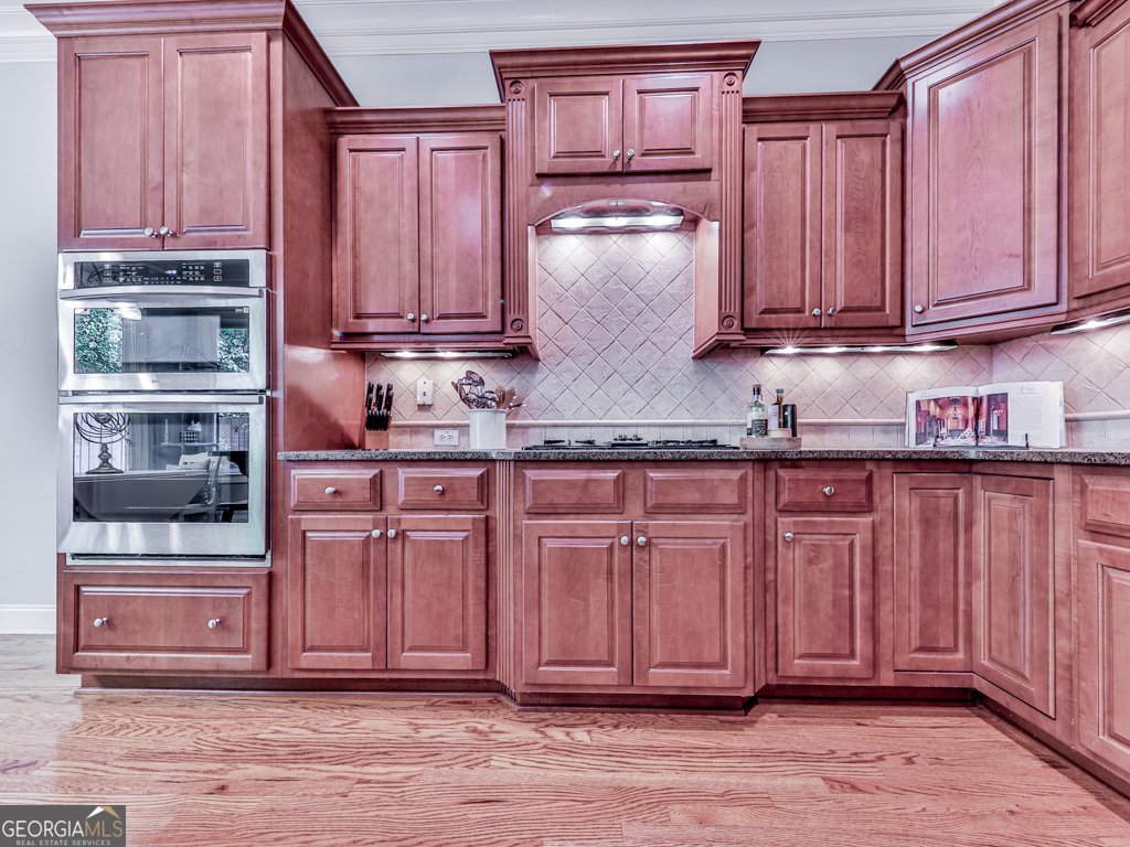 5605 Waters Edge Trail Roswell - 18