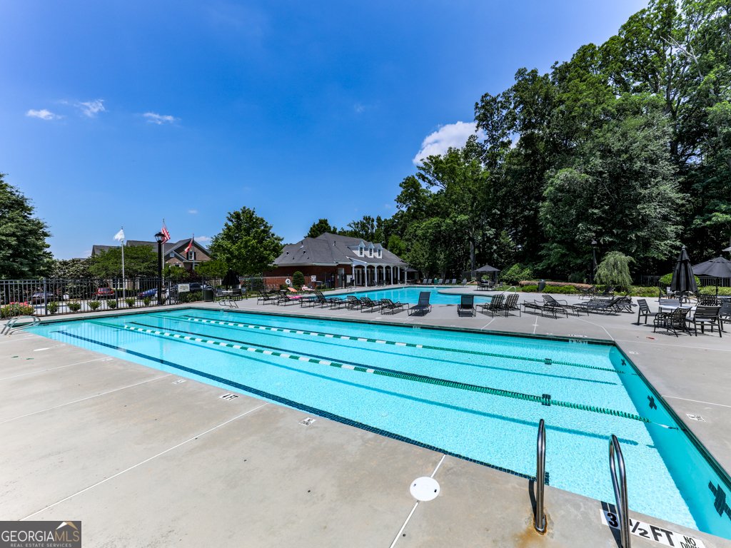 5605 Waters Edge Trail Roswell - 48