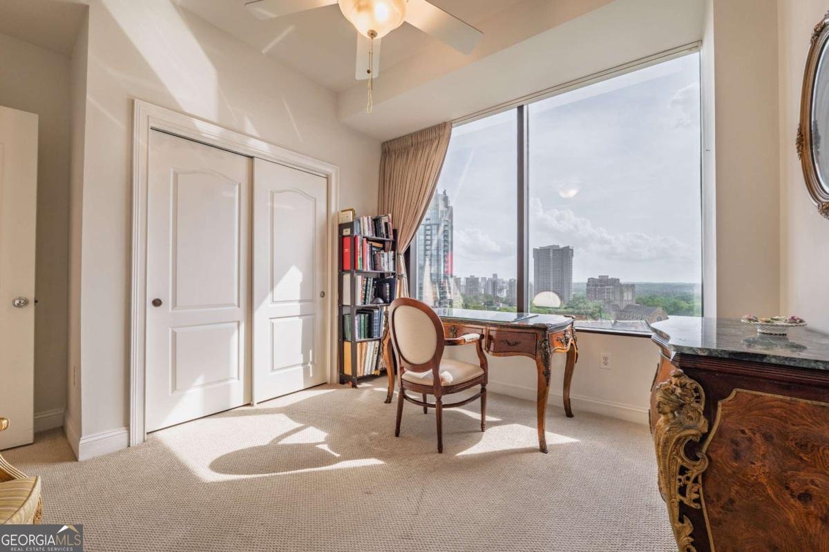 2828 Peachtree Road Atlanta - 19