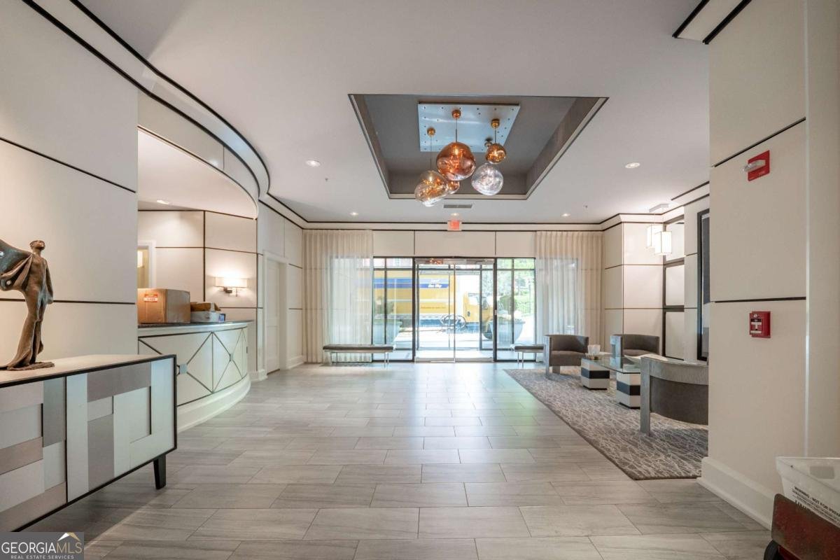2828 Peachtree Road Atlanta - 29