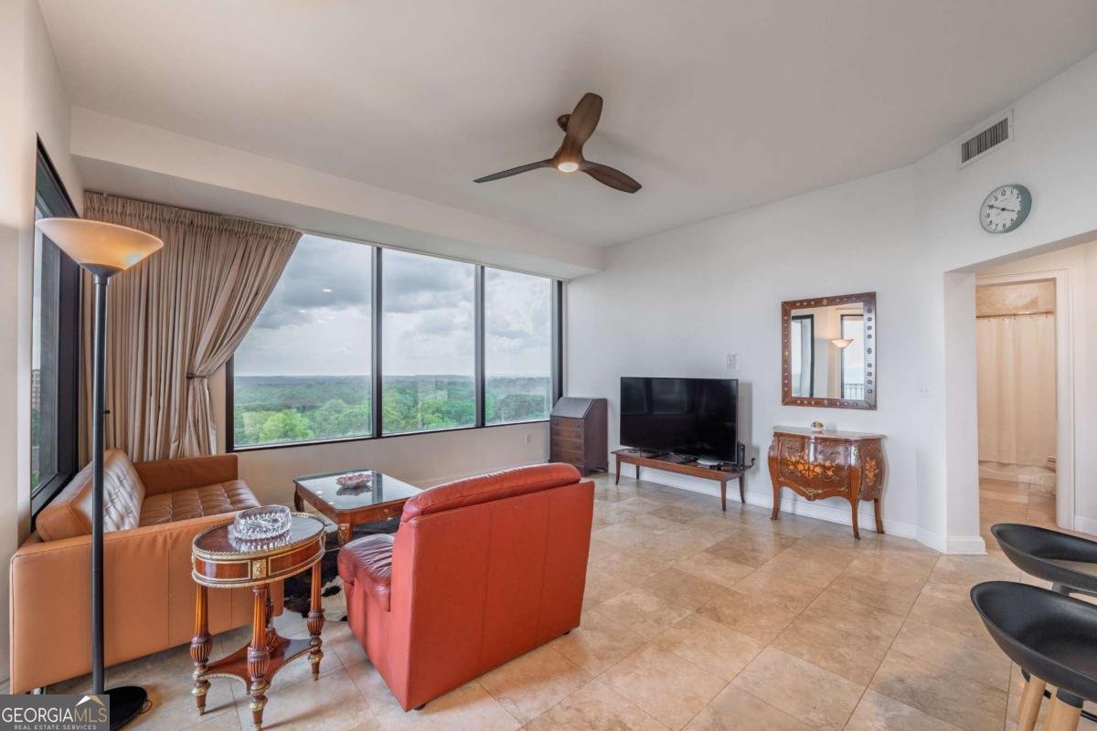 2828 Peachtree Road Atlanta - 5