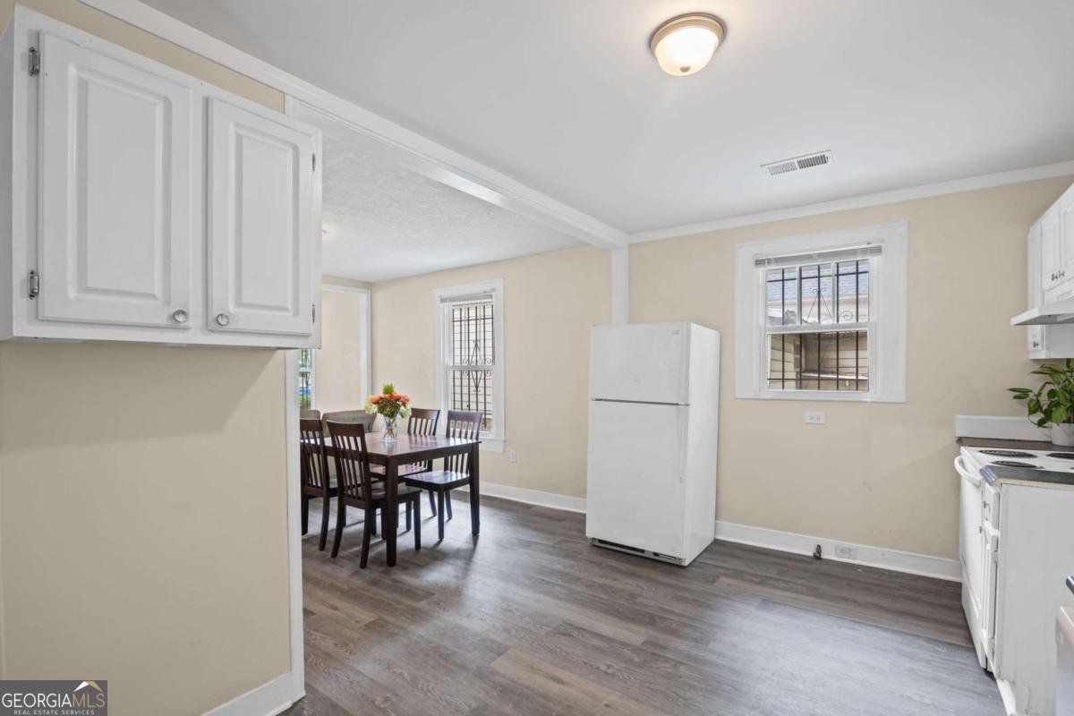 1591 Jonesboro Road Atlanta - 14