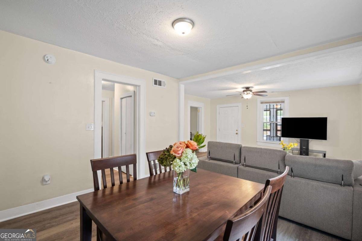 1591 Jonesboro Road Atlanta - 16