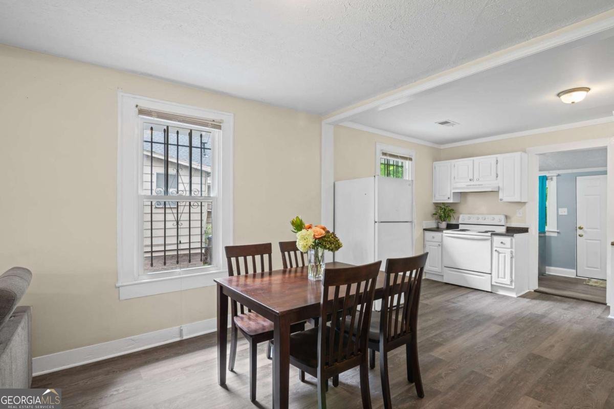 1591 Jonesboro Road Atlanta - 18