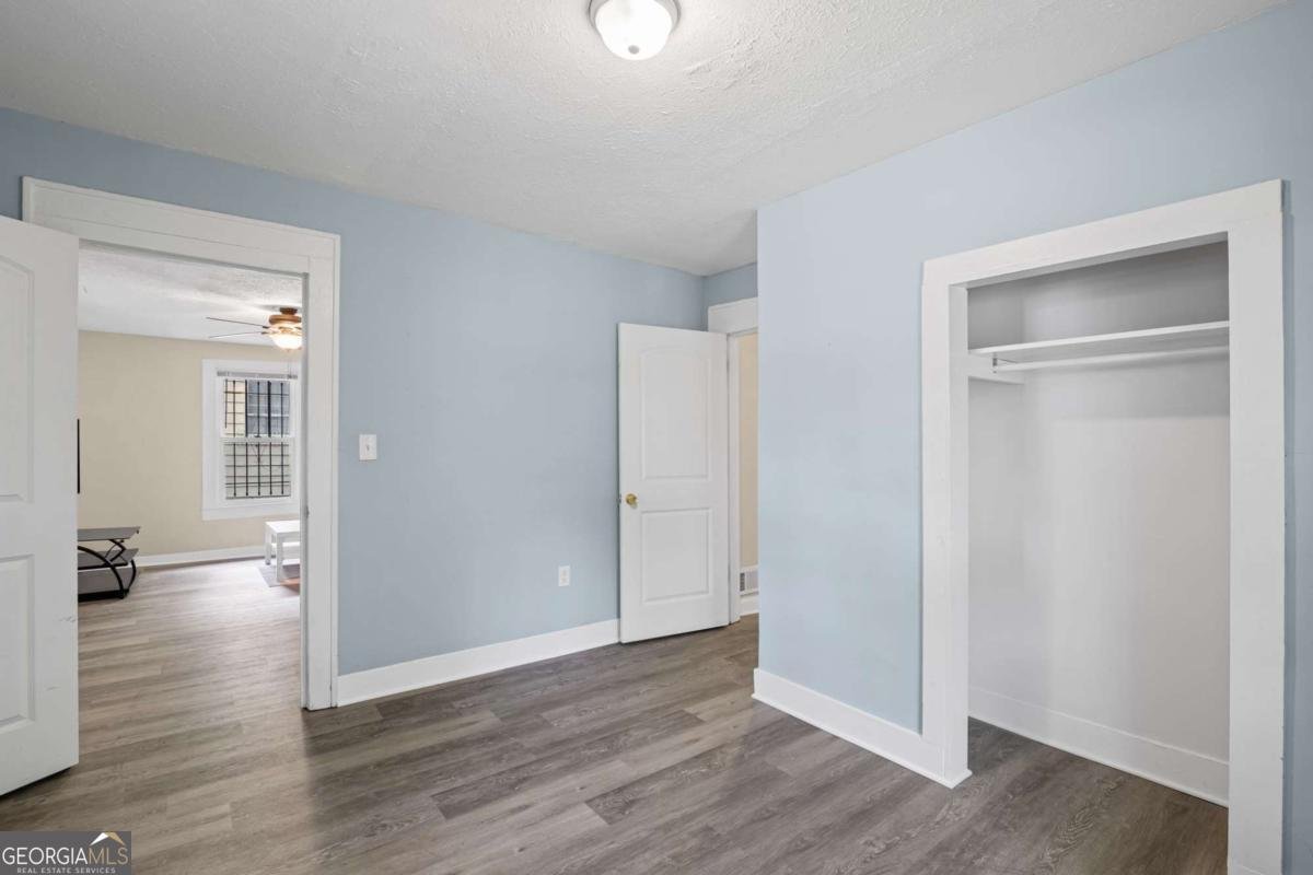 1591 Jonesboro Road Atlanta - 25