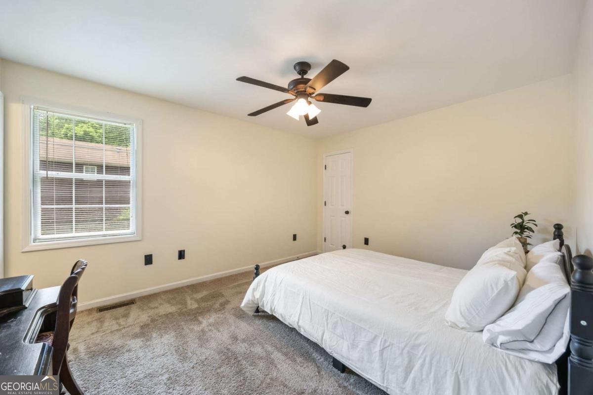 102 Hampton Lane Dallas - 18