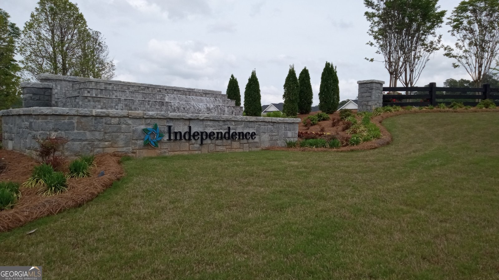 570 SILVER MOON Drive Loganville - 3