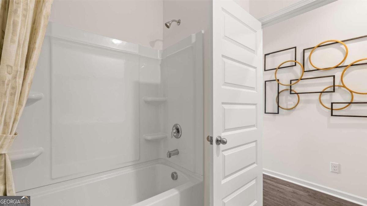 570 SILVER MOON Drive Loganville - 40