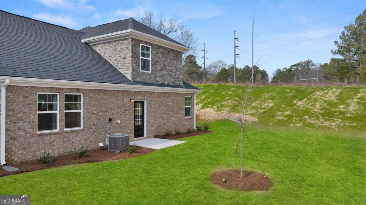 570 SILVER MOON Drive Loganville - 61