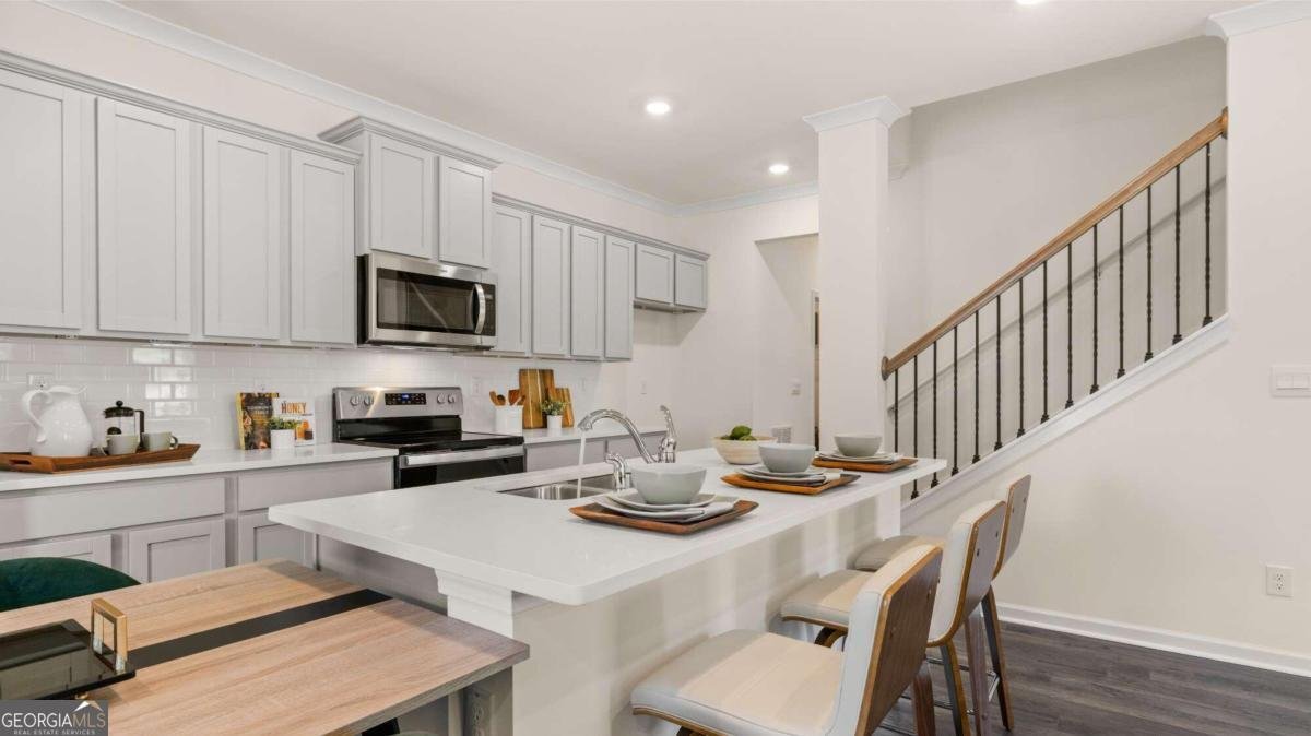 570 SILVER MOON Drive Loganville - 9