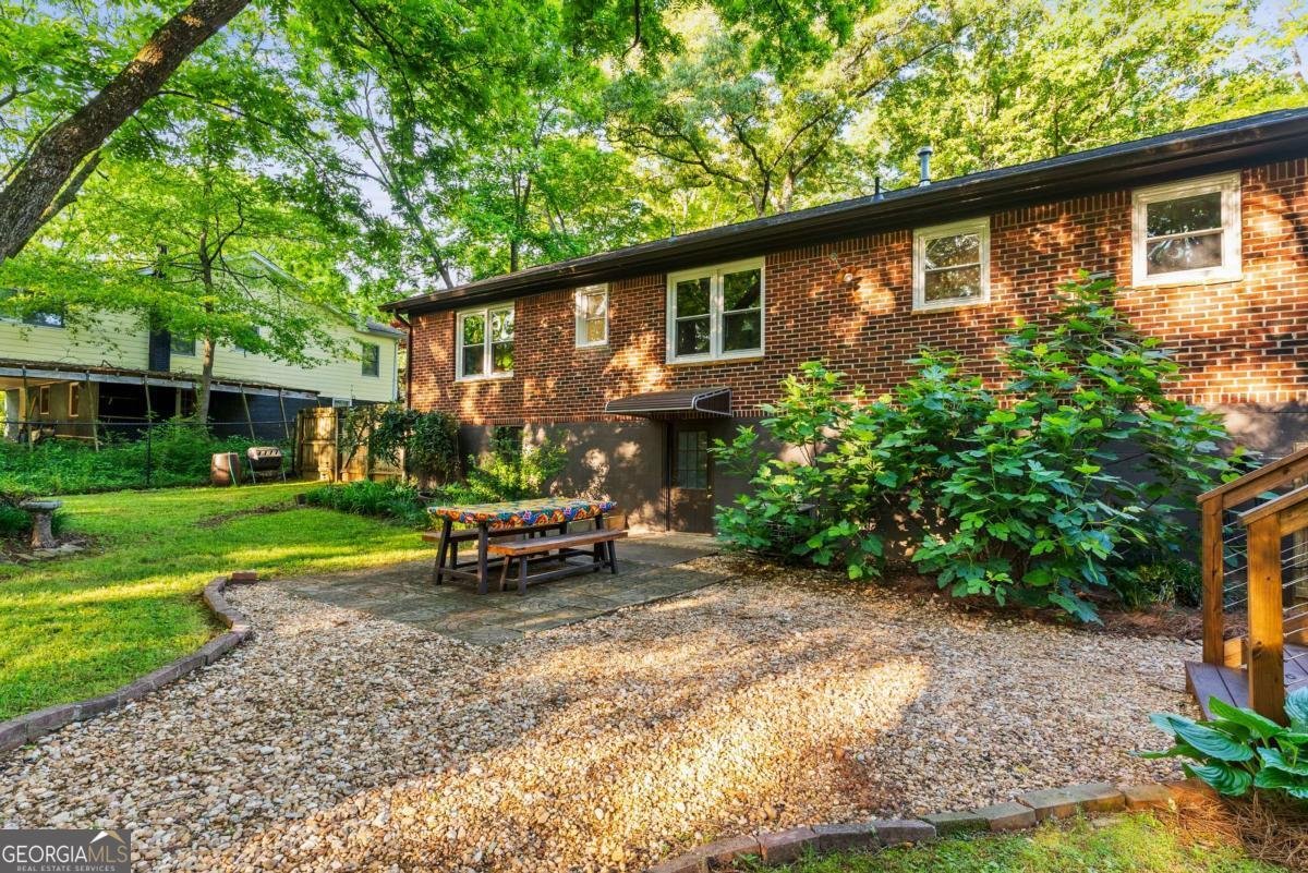 2511 Oak Avenue Tucker - 36