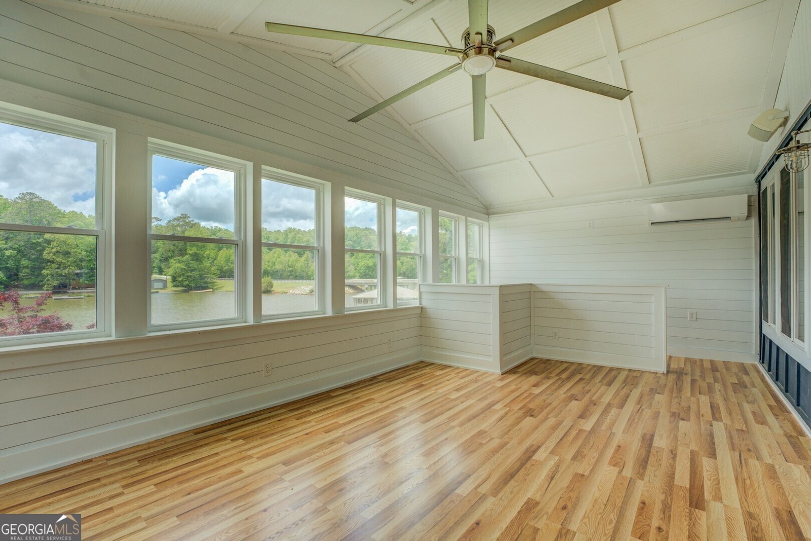 22 Waters Bridge Circle Covington - 29