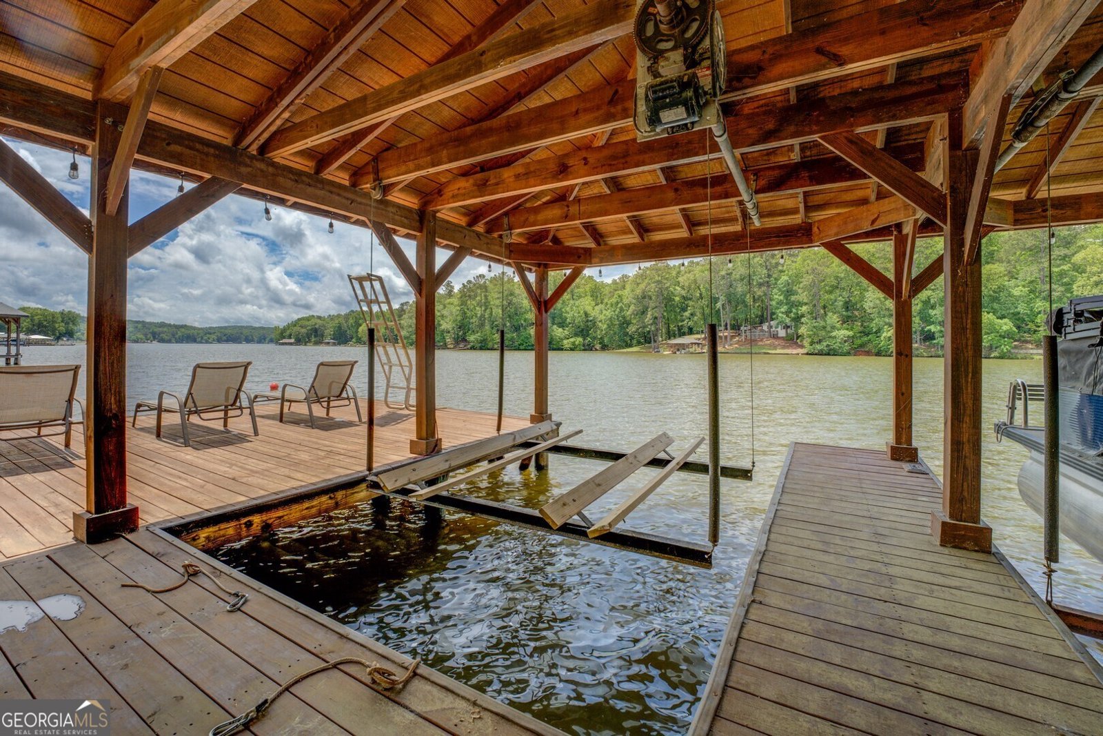 22 Waters Bridge Circle Covington - 57