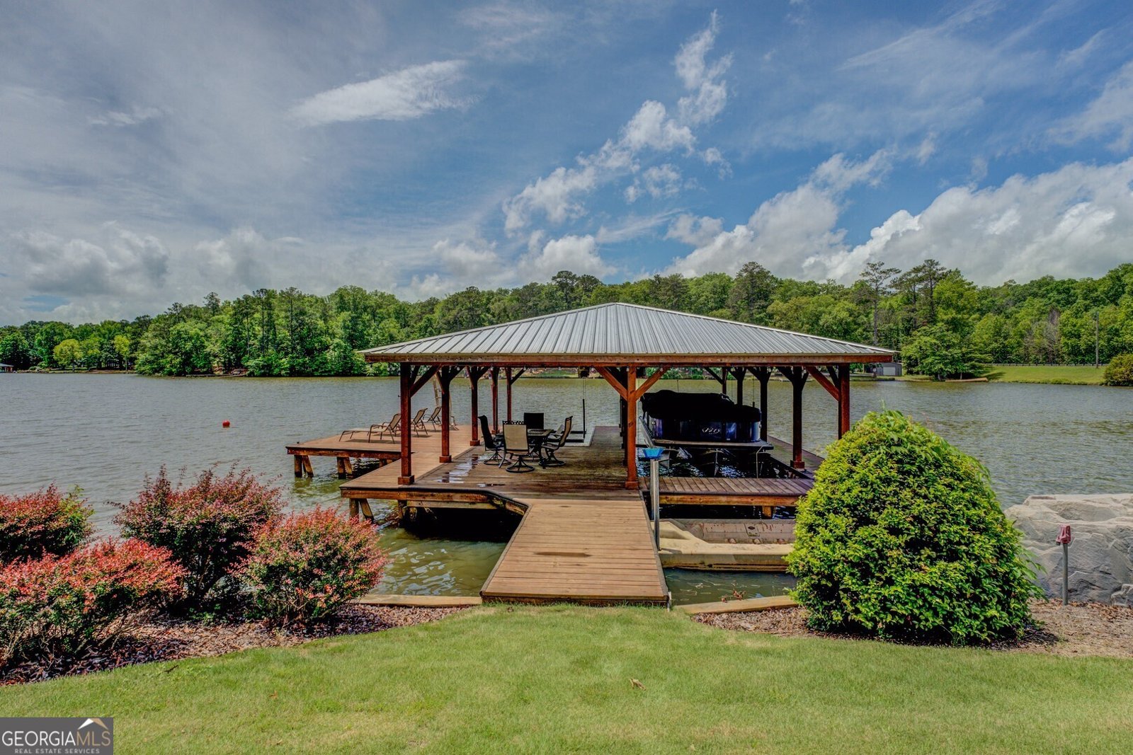 22 Waters Bridge Circle Covington - 61