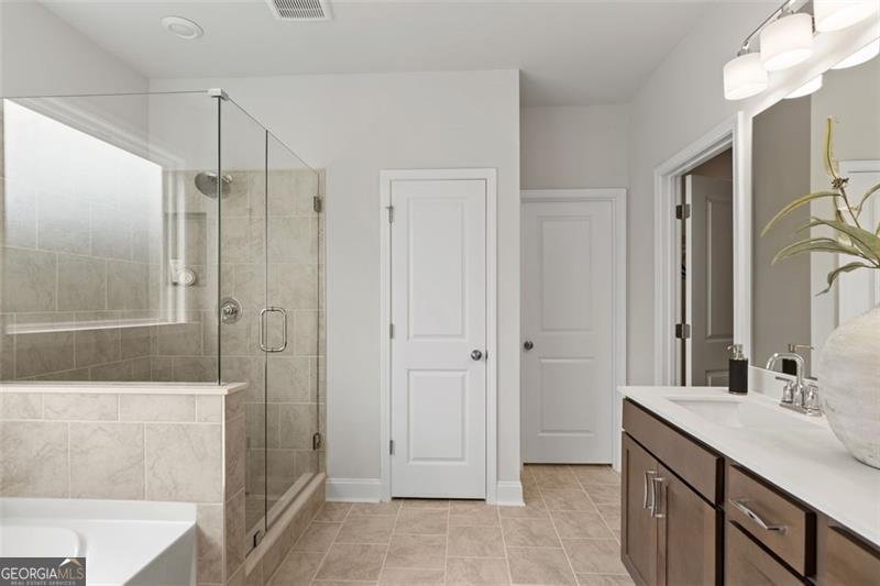 4021 Laurant Path Flowery Branch - 30