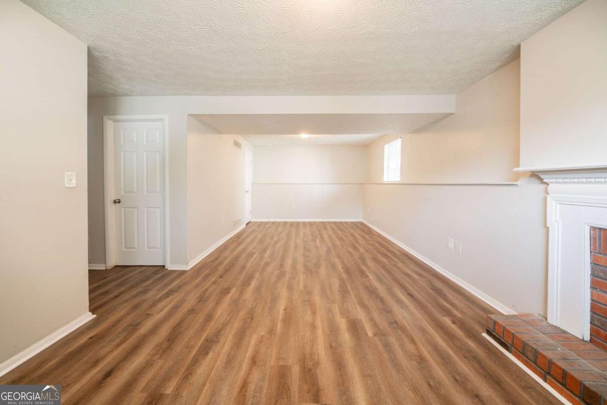 6082 Raintree Bend Lithonia - 19