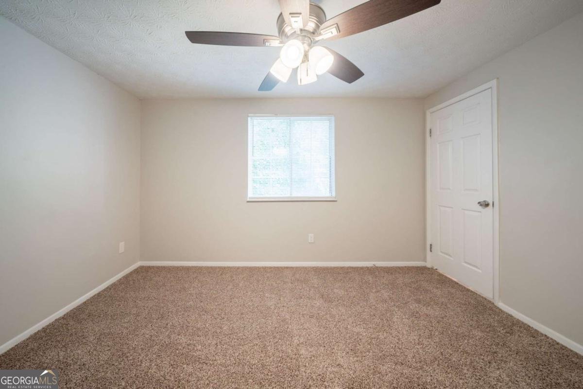 6082 Raintree Bend Lithonia - 9