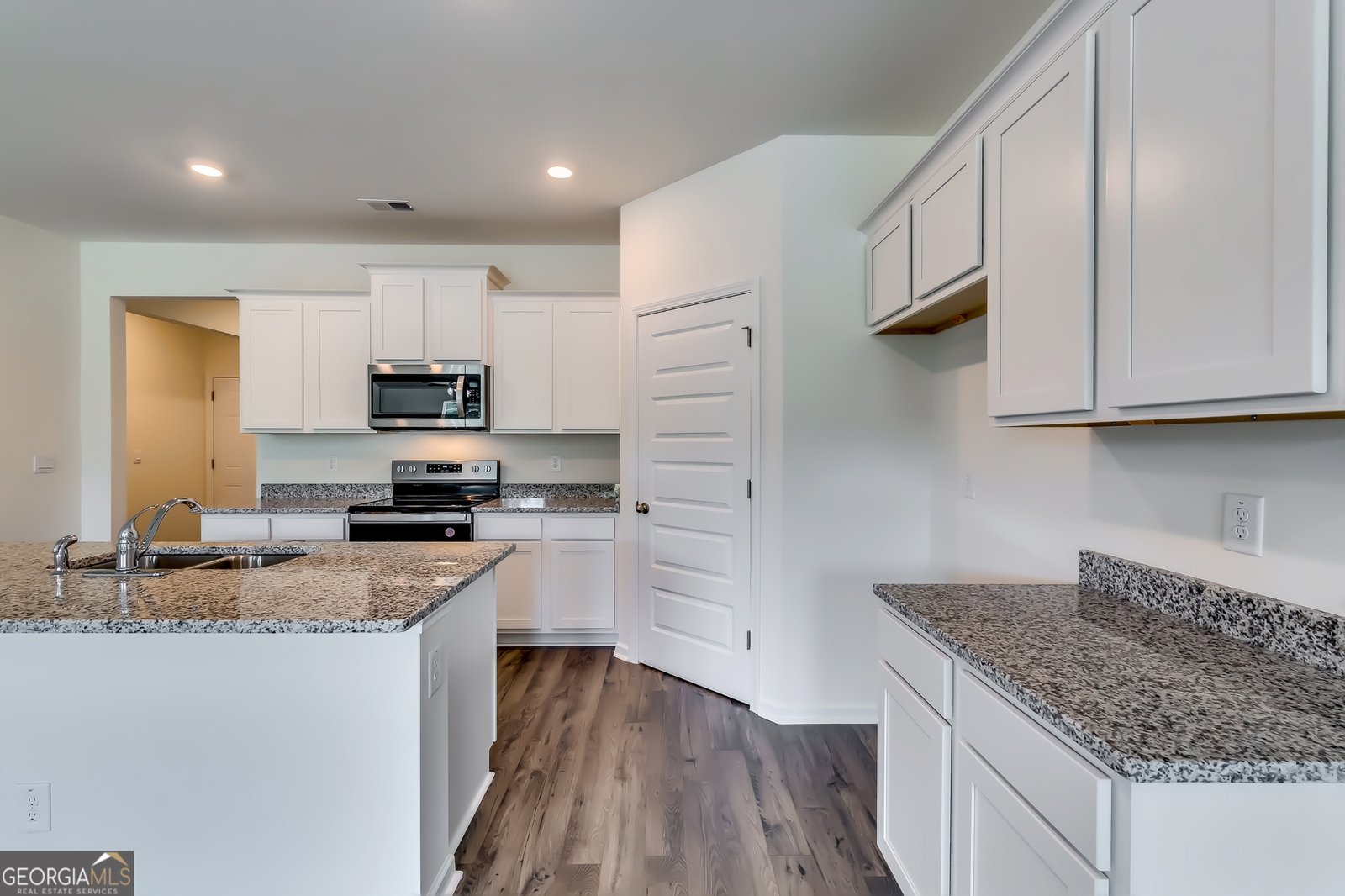 616 Whitman Lane Stockbridge - 5