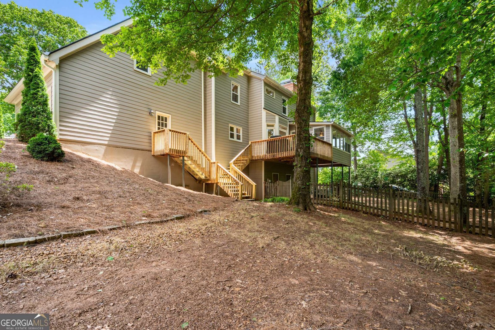 1061 Polo Club Drive Marietta - 43