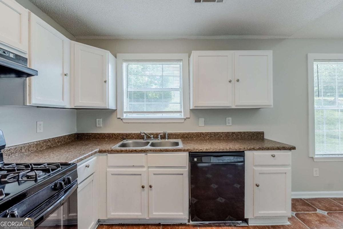 4889 Hidden Creek Place Decatur - 10