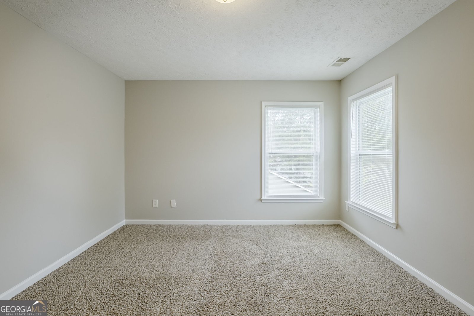 8826 Lakecrest Way Union City - 1