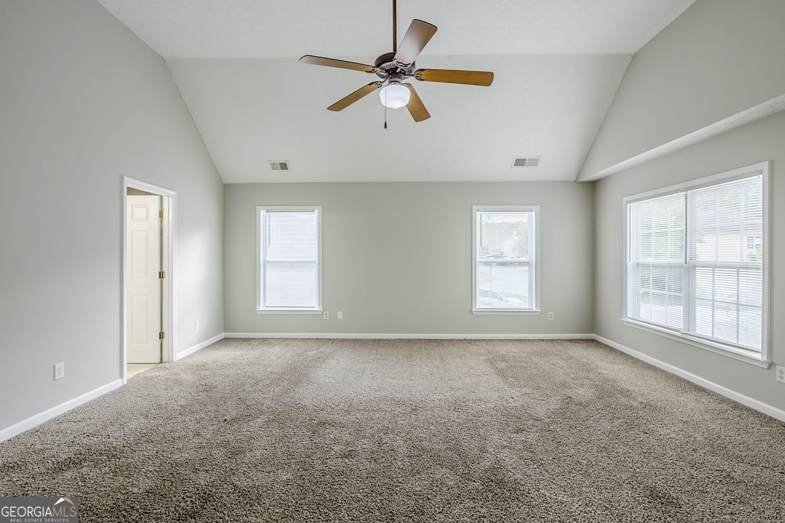 8826 Lakecrest Way Union City - 20