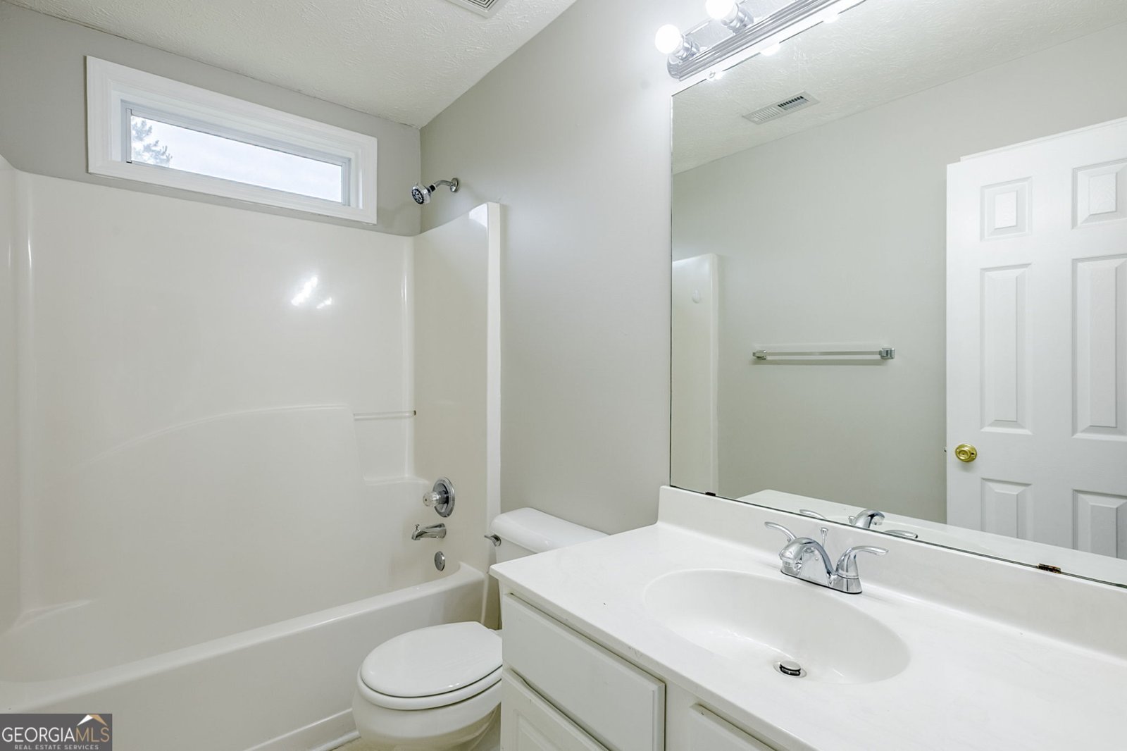 8826 Lakecrest Way Union City - 4