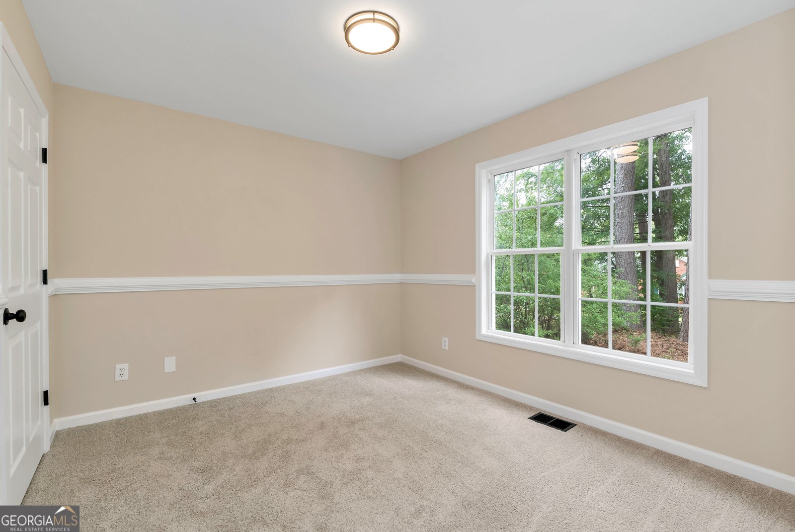 235 Baugh Street Commerce - 23