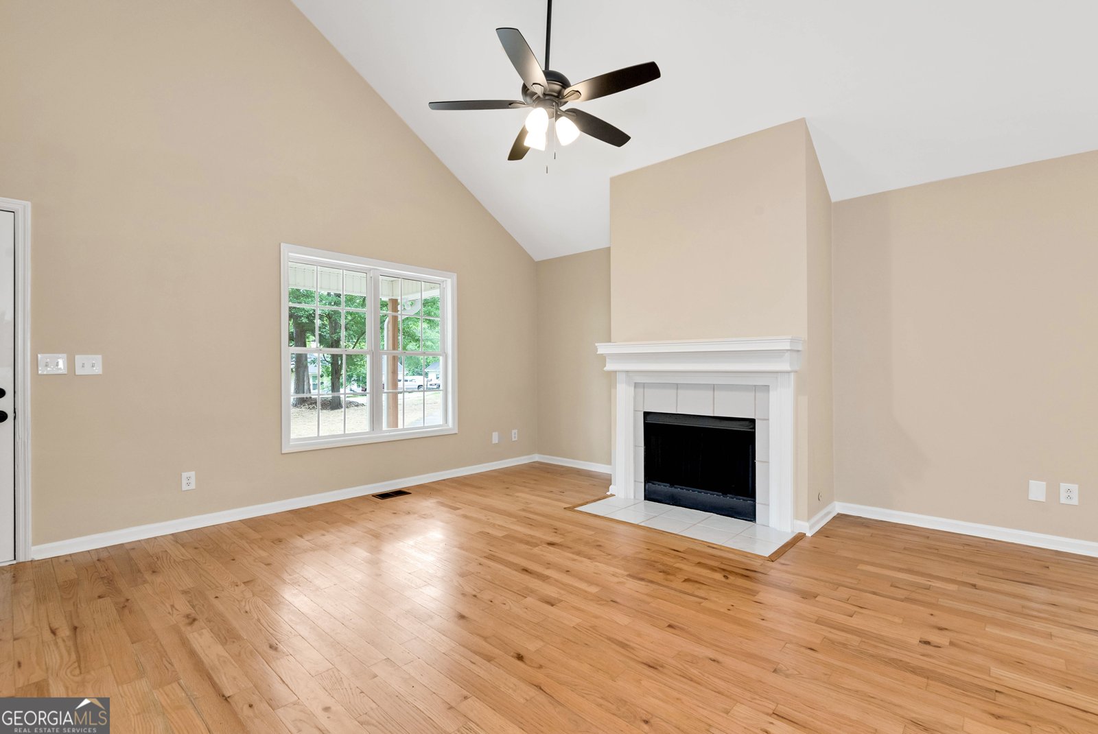 235 Baugh Street Commerce - 9