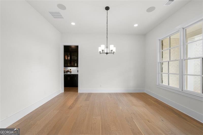 17145 River Overlook Drive Roswell - 34