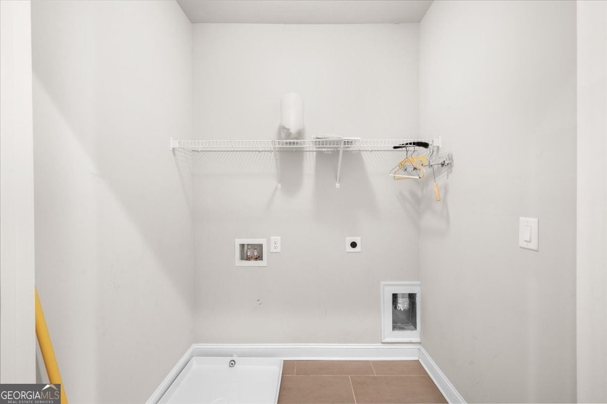 219 Phillips Lane Alpharetta - 30