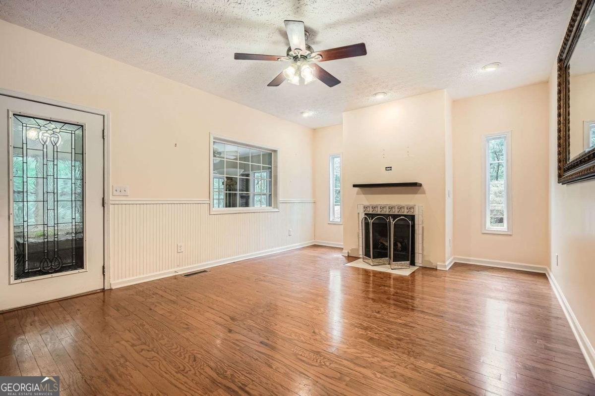 510 Aiken Drive Dallas - 10