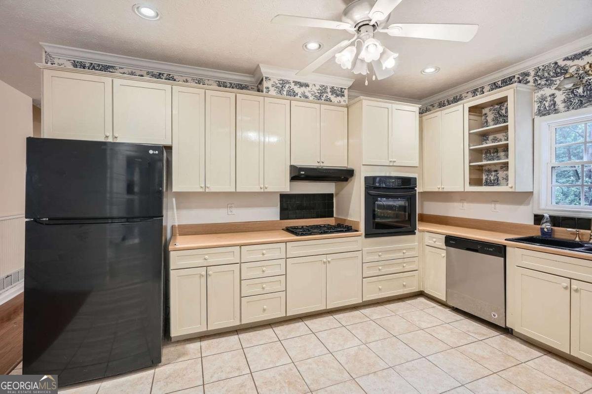 510 Aiken Drive Dallas - 12