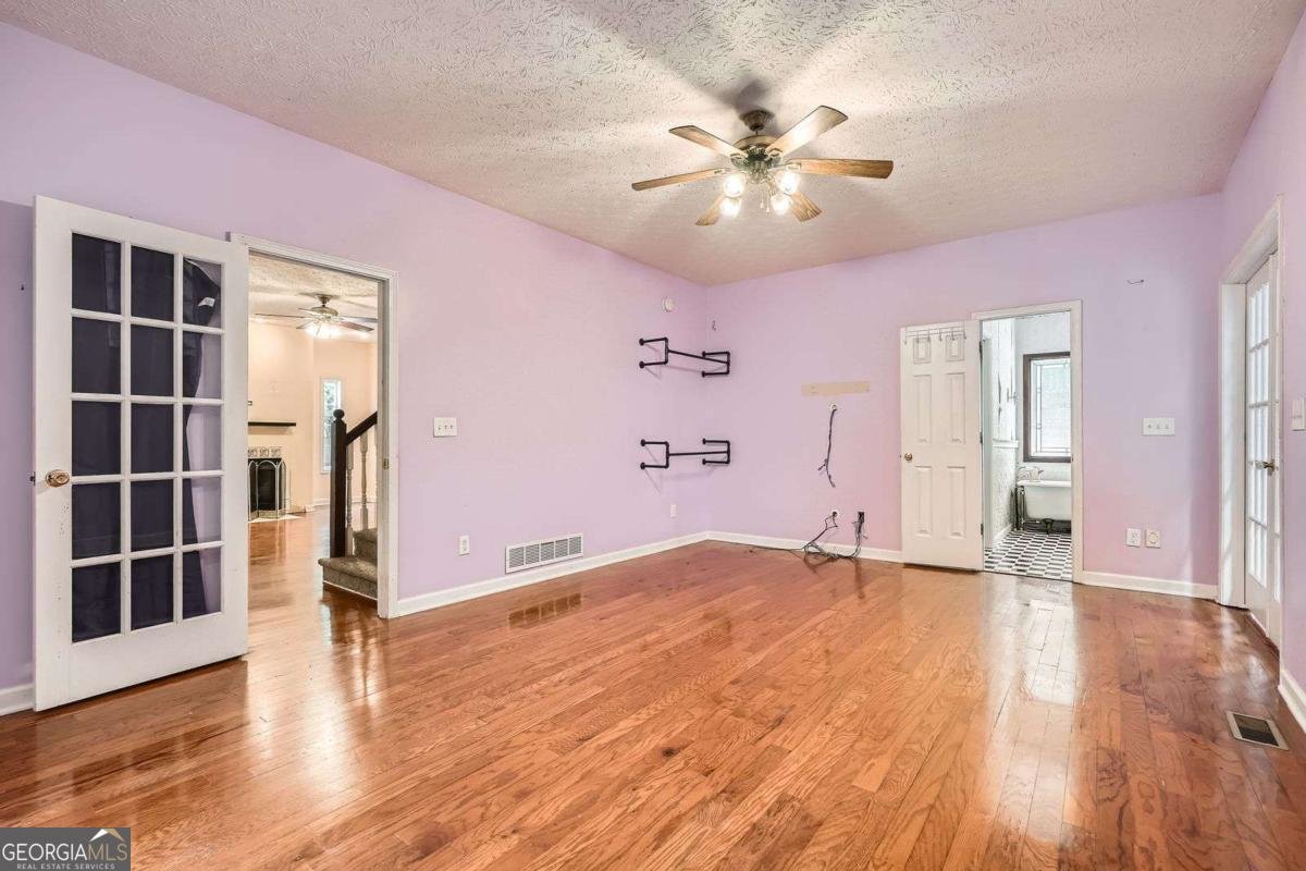 510 Aiken Drive Dallas - 15