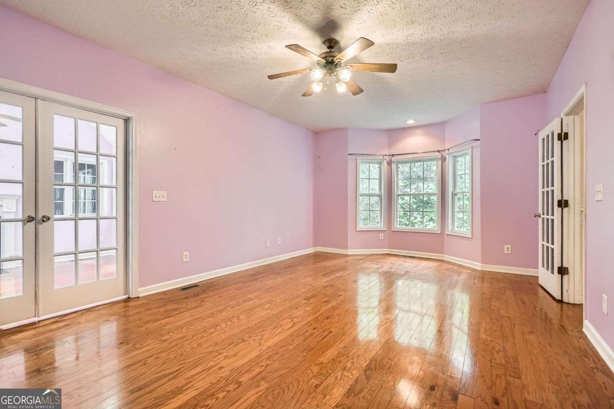 510 Aiken Drive Dallas - 17
