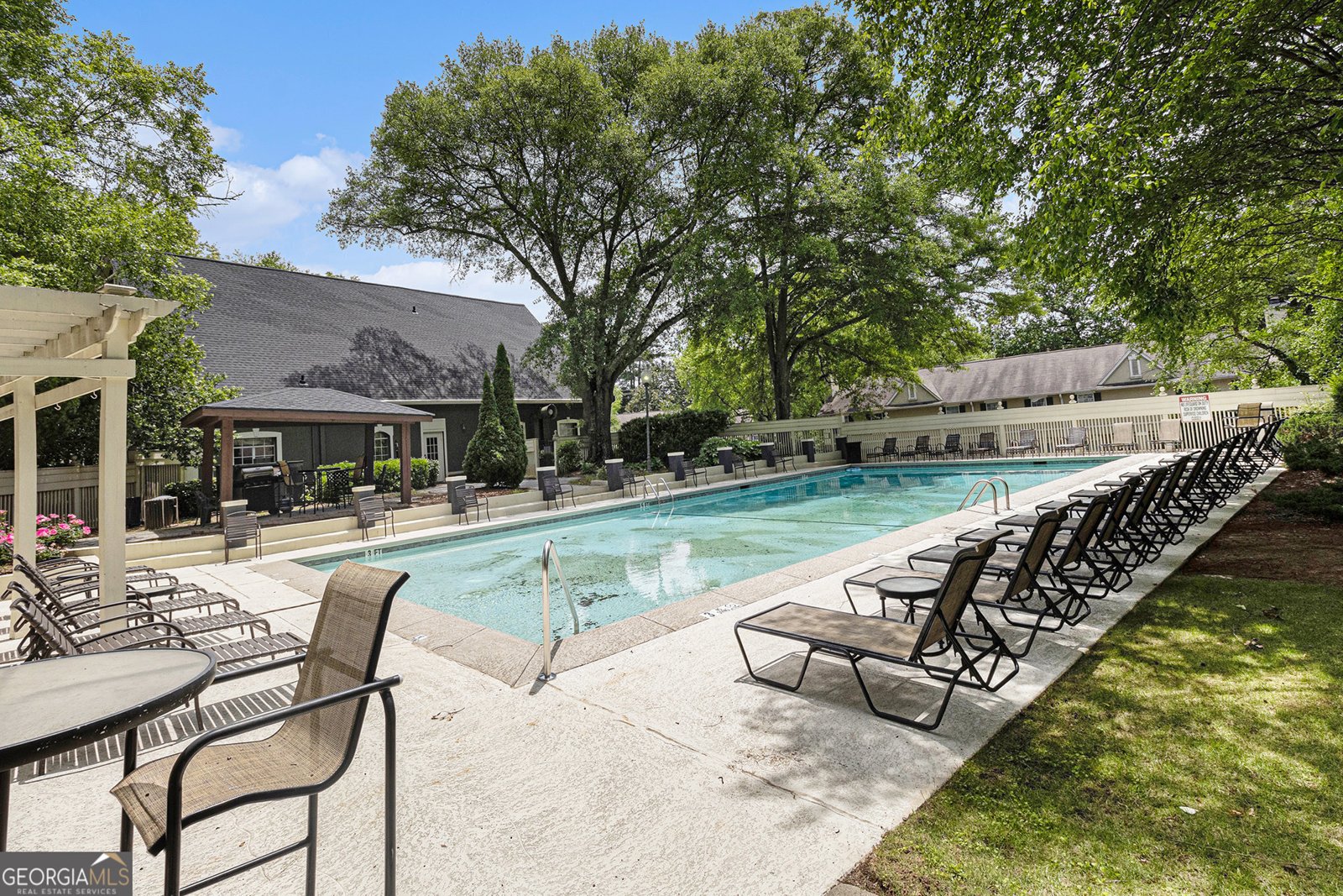 6900 Roswell Road Atlanta - 35