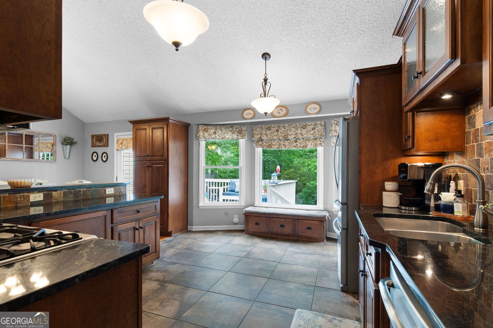 37 Ramblewood Drive Silver Creek - 17