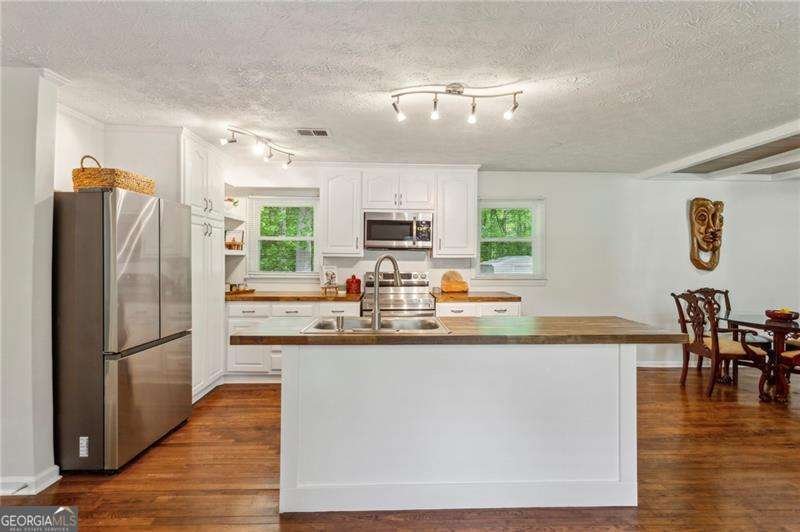3344 Ridgecrest Drive Powder Springs - 3