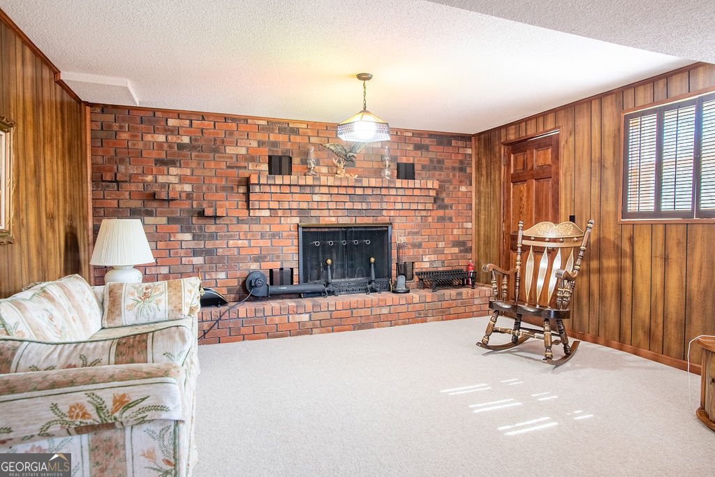 615 Larry Drive Ringgold - 24