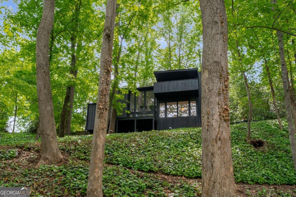5020 Vallo Vista Court Atlanta - 1