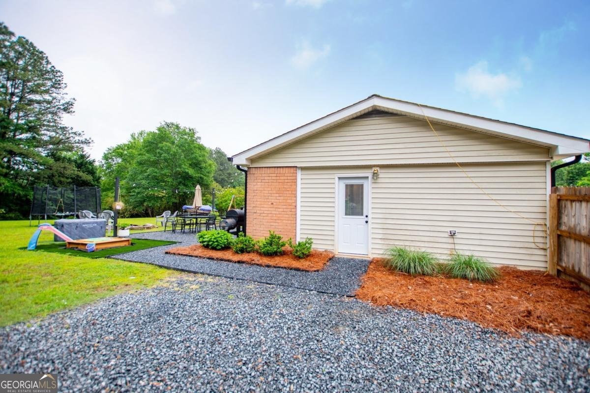 4529 Lakeview Drive Powder Springs - 33